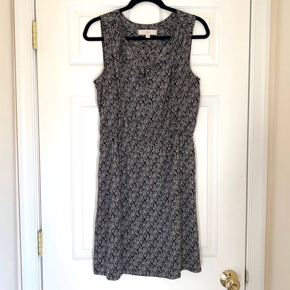 Ann Taylor Loft Black and White Printed Dress